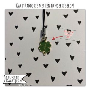 Kaartkadootje -> Hangertje Klavertje - No:02 (Klavertje Geluk - Hartjes stippen - Groen klavertje vier)^ - Afbeelding 2